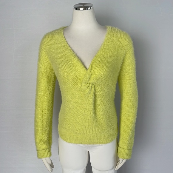 NWT She + Sky Sweater Size Small - Picture 2 of 13